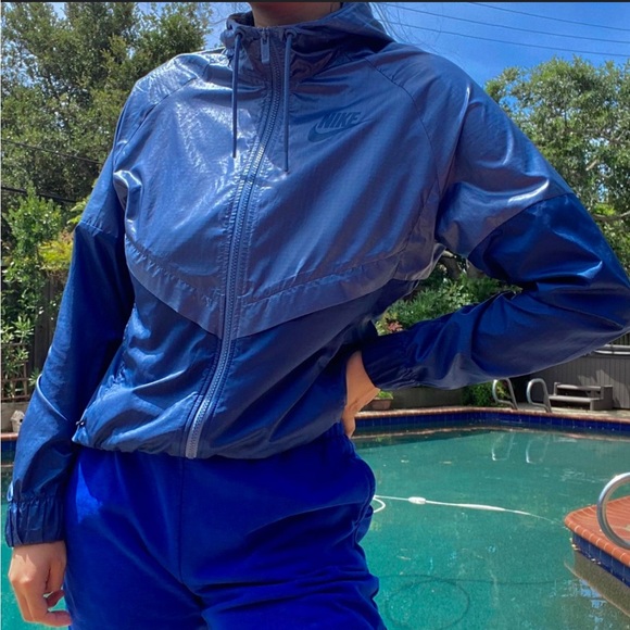 Nike Windbreaker jacket - Picture 2 of 6
